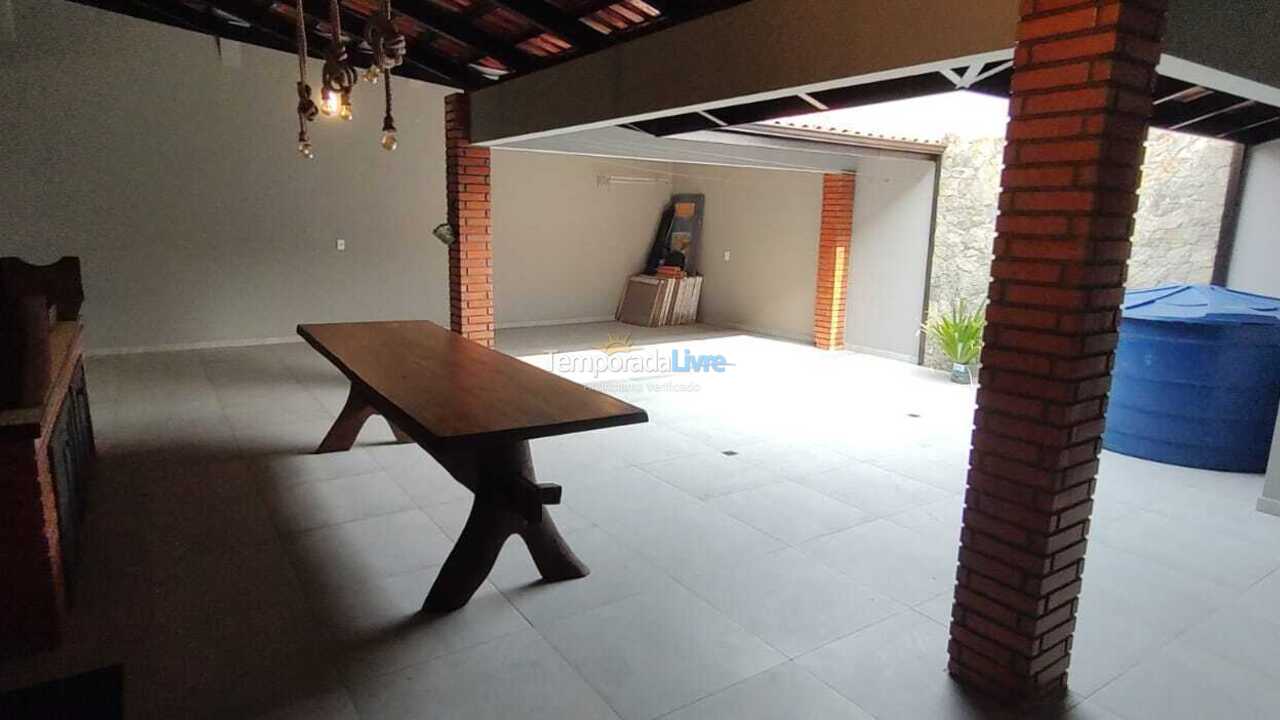 Casa para aluguel de temporada em São Francisco do Sul (Enseada)