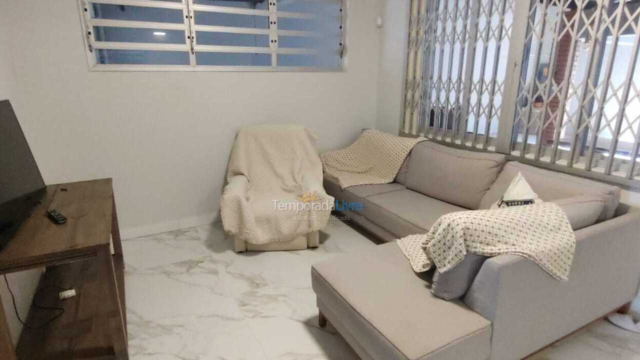 Casa para aluguel de temporada em São Francisco do Sul (Enseada)