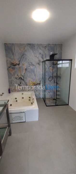 Casa para aluguel de temporada em São Francisco do Sul (Enseada)