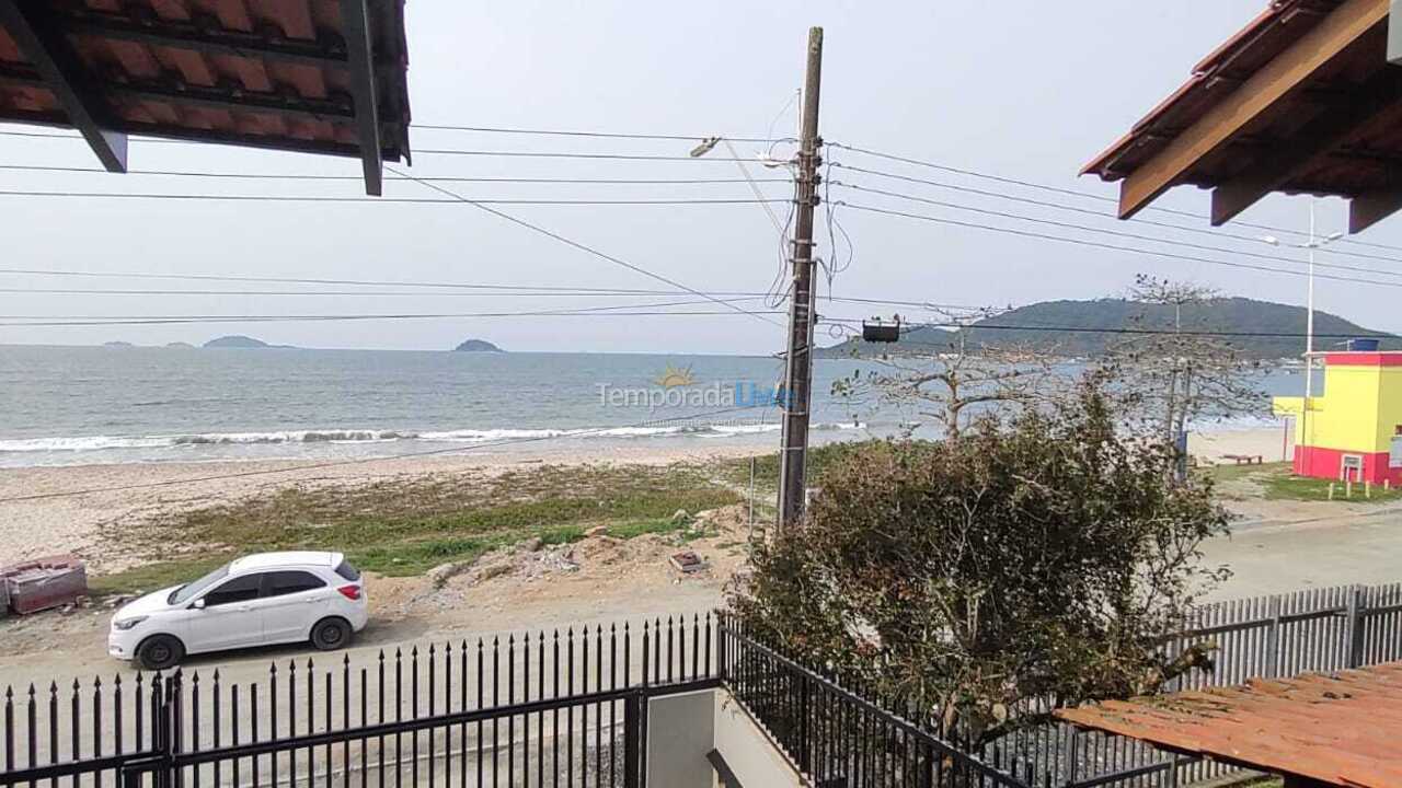 Casa para aluguel de temporada em São Francisco do Sul (Enseada)