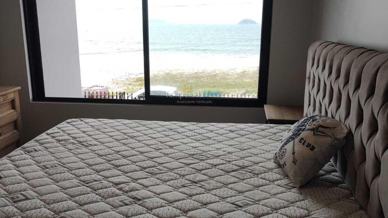 Casa para aluguel de temporada em São Francisco do Sul (Enseada)