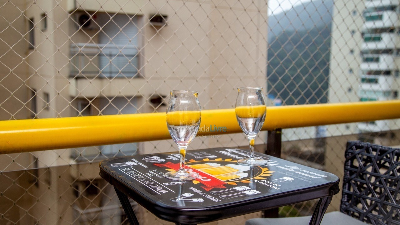 Apartamento para alquiler de vacaciones em Guarujá (Pitangueiras)