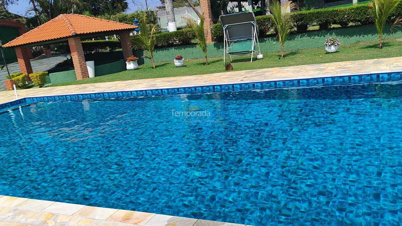 Granja para alquiler de vacaciones em Ibiúna (Condominio West Lake)