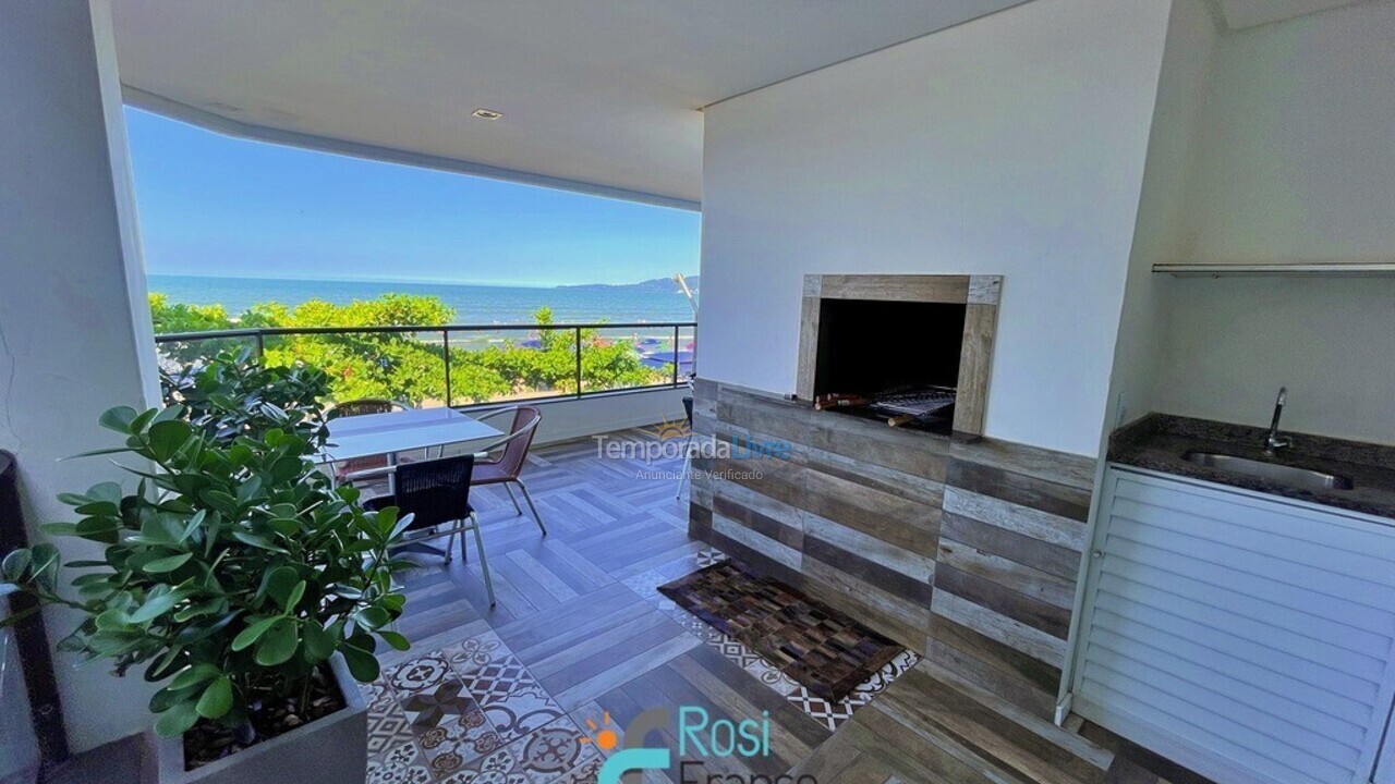 Apartamento para aluguel de temporada em Itapema (Meia Praia)