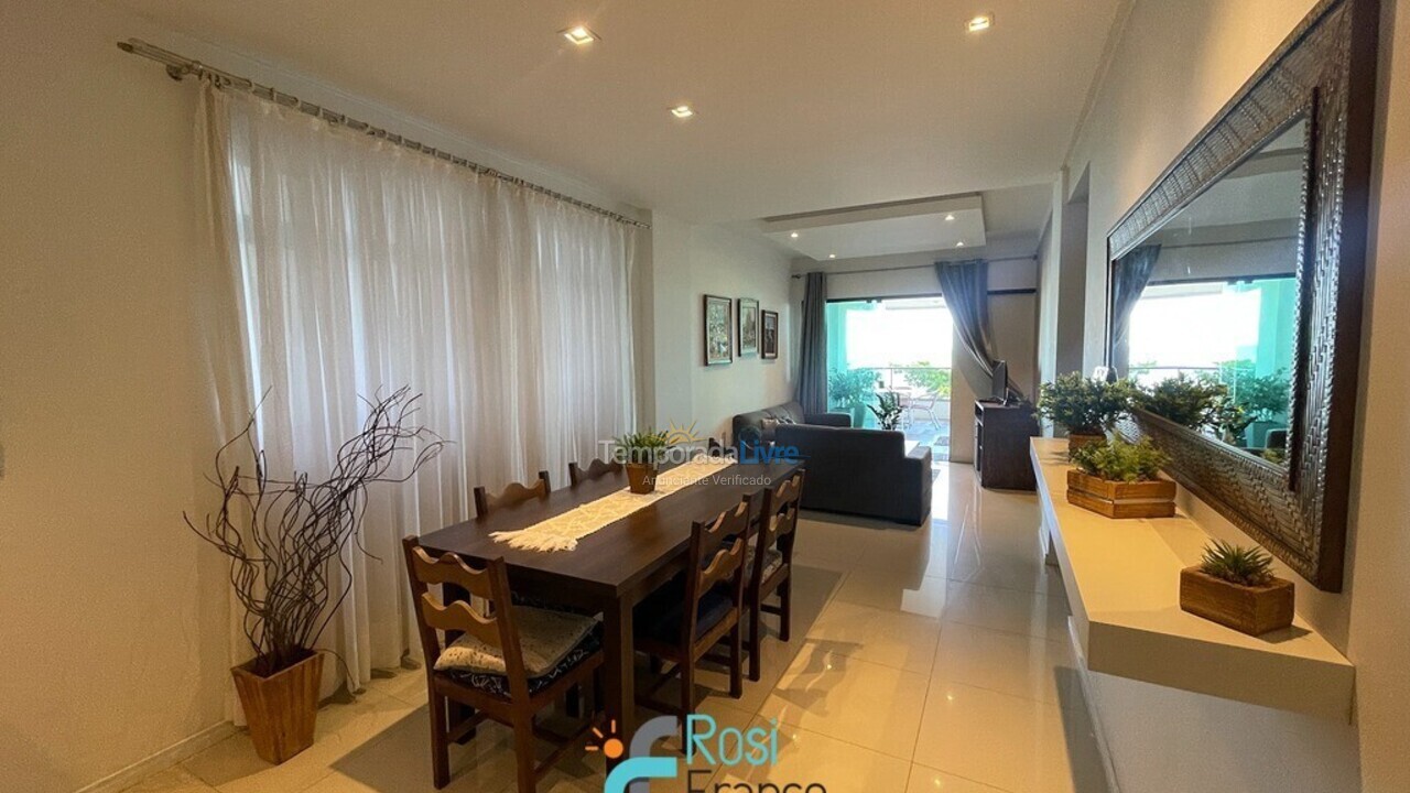 Apartamento para aluguel de temporada em Itapema (Meia Praia)