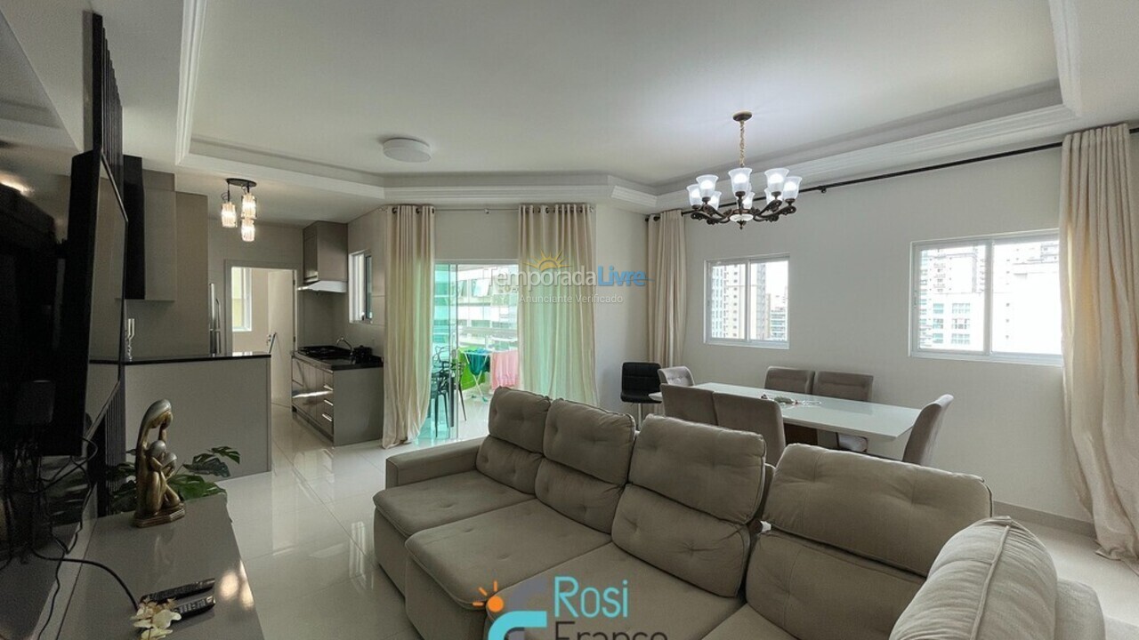 Apartment for vacation rental in Itapema (Meia Praia Segunda Quadra Mar)