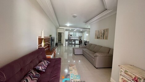 Apartamento 3 dormitórios quadra mar Itapema SC