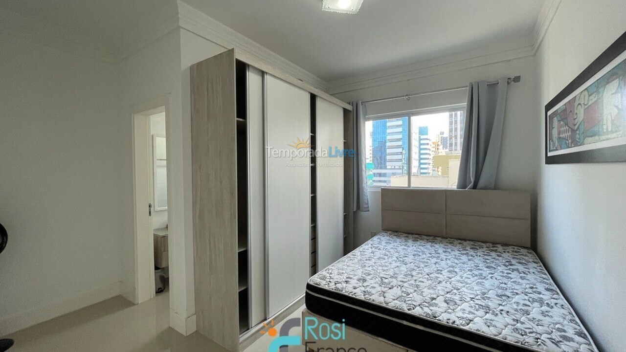 Apartamento para alquiler de vacaciones em Itapema (Meia Praia)