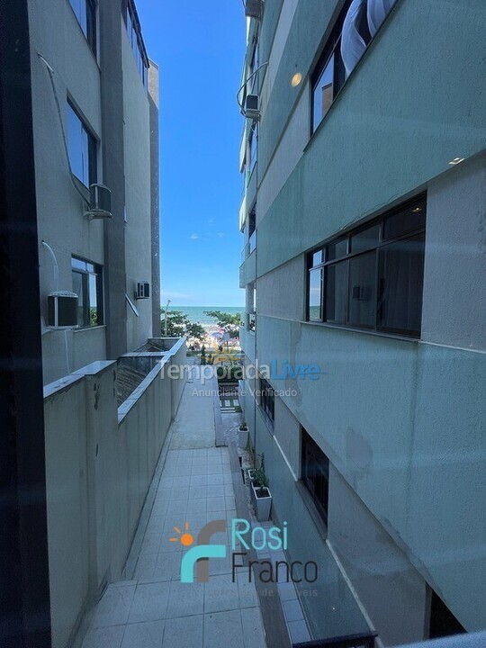 Apartamento para aluguel de temporada em Itapema (Meia Praia)