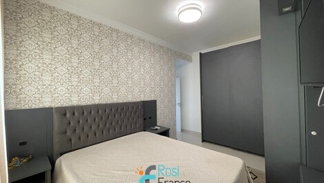 3-suite apartment with sea view, Meia Praia SC