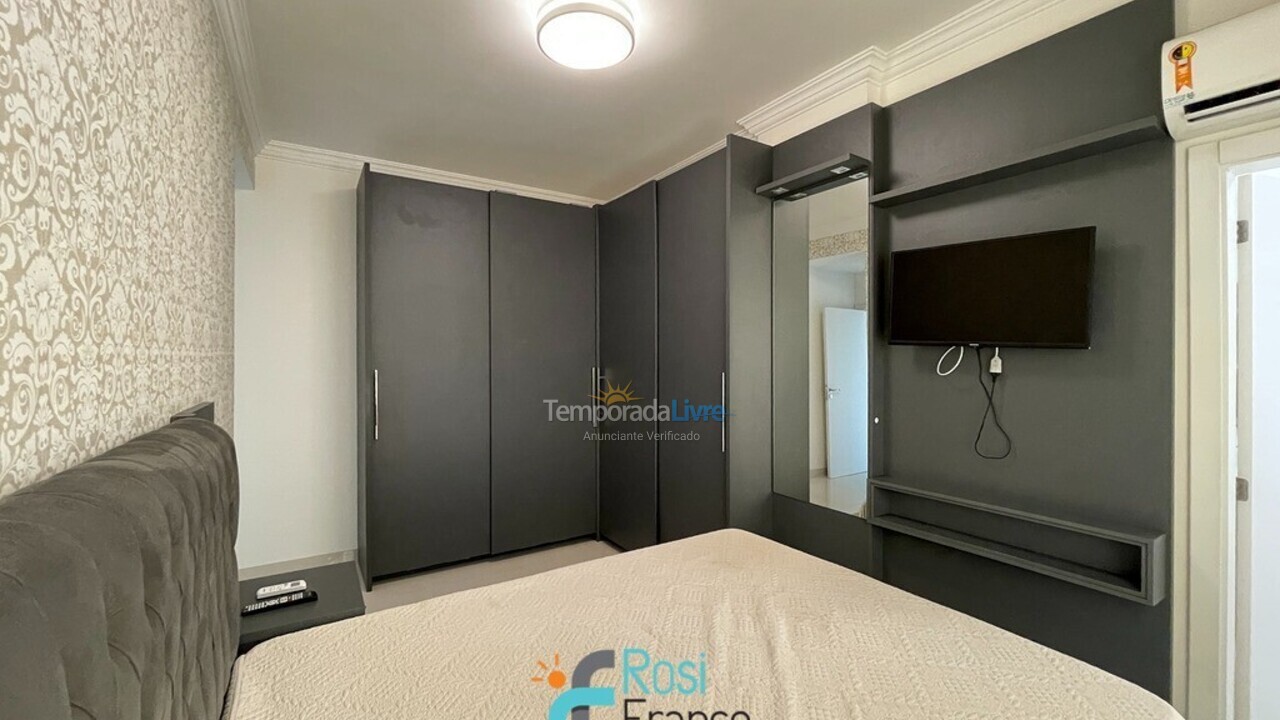 Apartment for vacation rental in Itapema (Meia Praia Segunda Quadra Mar)