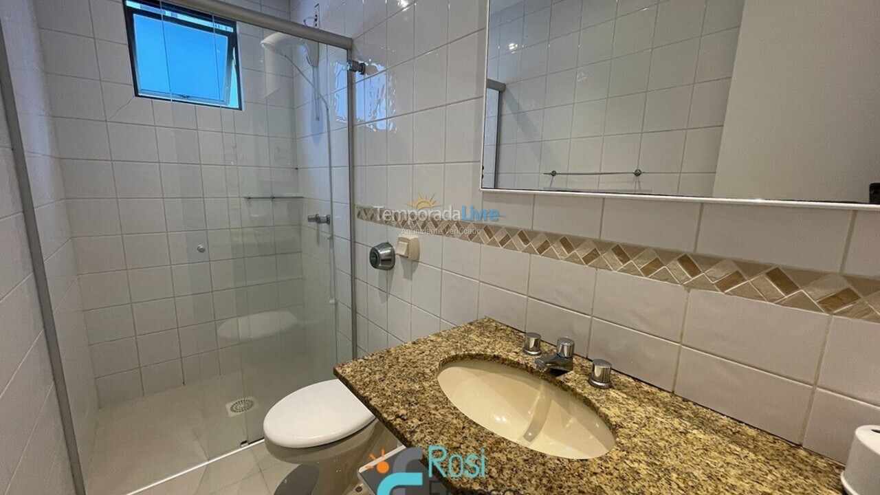 Apartamento para aluguel de temporada em Itapema (Meia Praia)