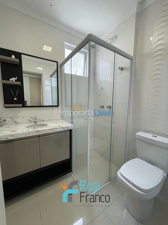 Apartment for vacation rental in Itapema (Meia Praia Segunda Quadra Mar)