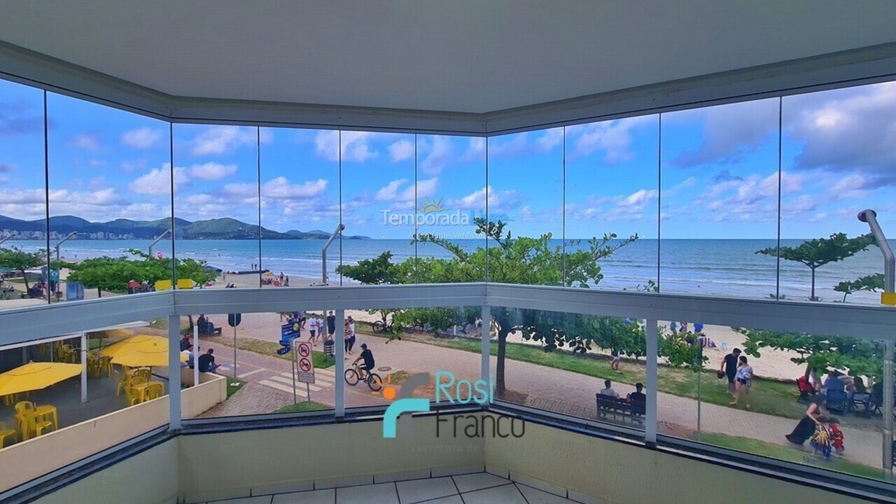 Apartamento para aluguel de temporada em Itapema (Meia Praia)