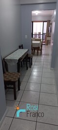 Apartamento de 2 dormitorios bloque mar Itapema SC