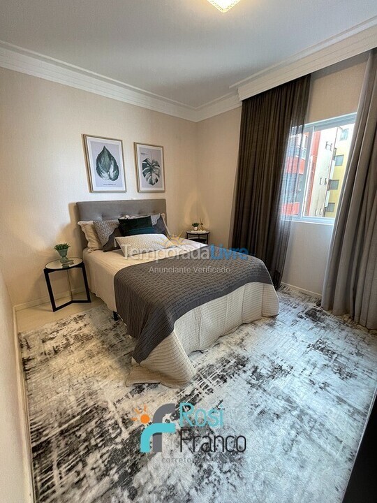 Apartment for vacation rental in Itapema (Meia Praia)