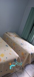 Apartamento de 2 dormitorios bloque mar Itapema SC