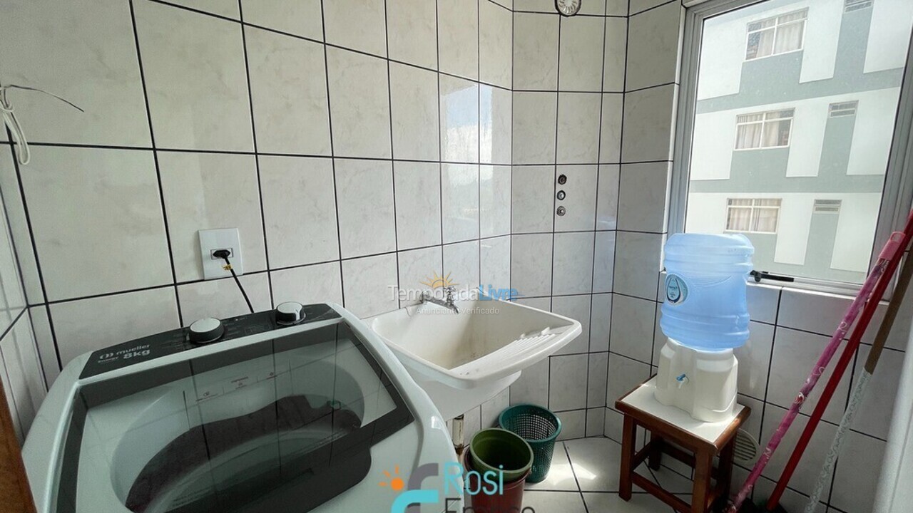 Apartamento para aluguel de temporada em Itapema (Meia Praia)