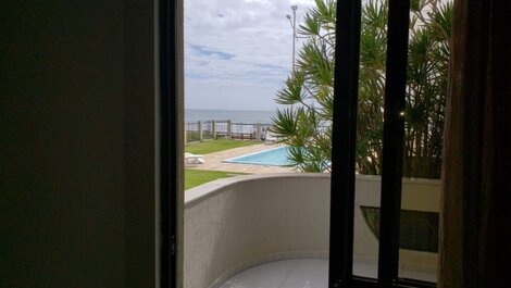 BEAUTIFUL TRIPLEX APARTMENT BY THE SEA, 4 DOUBLE BEDROOMS