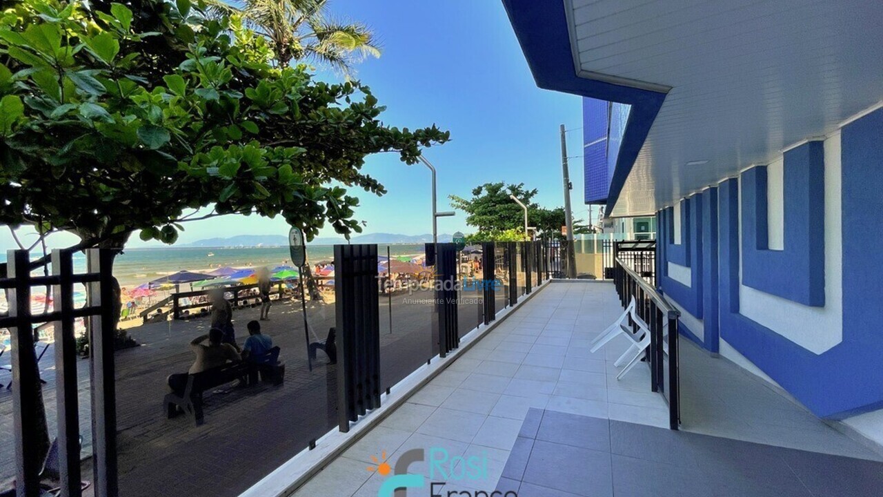 Apartment for vacation rental in Itapema (Meia Praia)