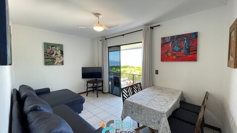 2 bedroom apartment facing the sea in Meia Praia SC