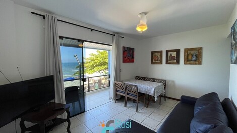 2 bedroom apartment facing the sea in Meia Praia SC