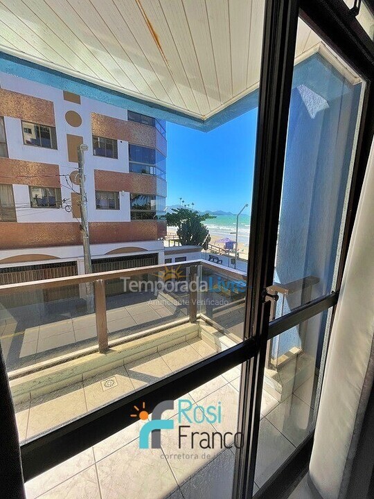 Apartment for vacation rental in Itapema (Meia Praia)