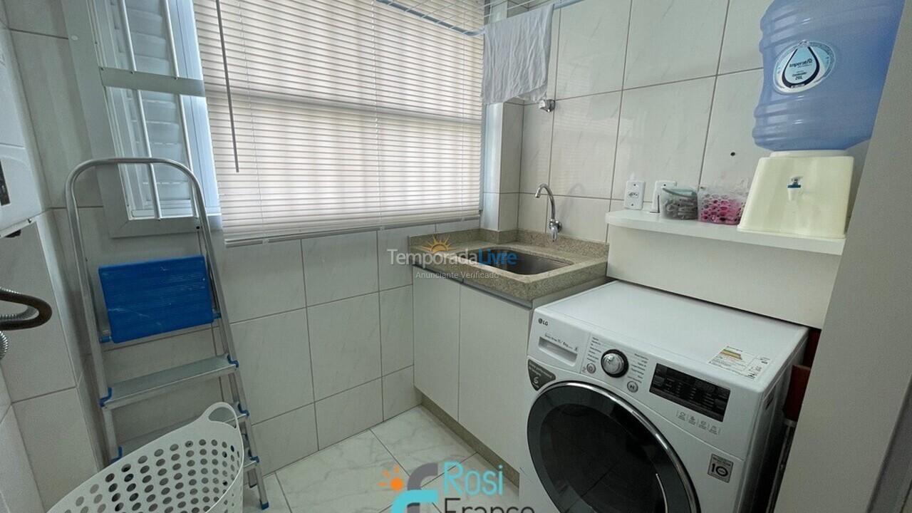 Apartamento para aluguel de temporada em Itapema (Meia Praia)