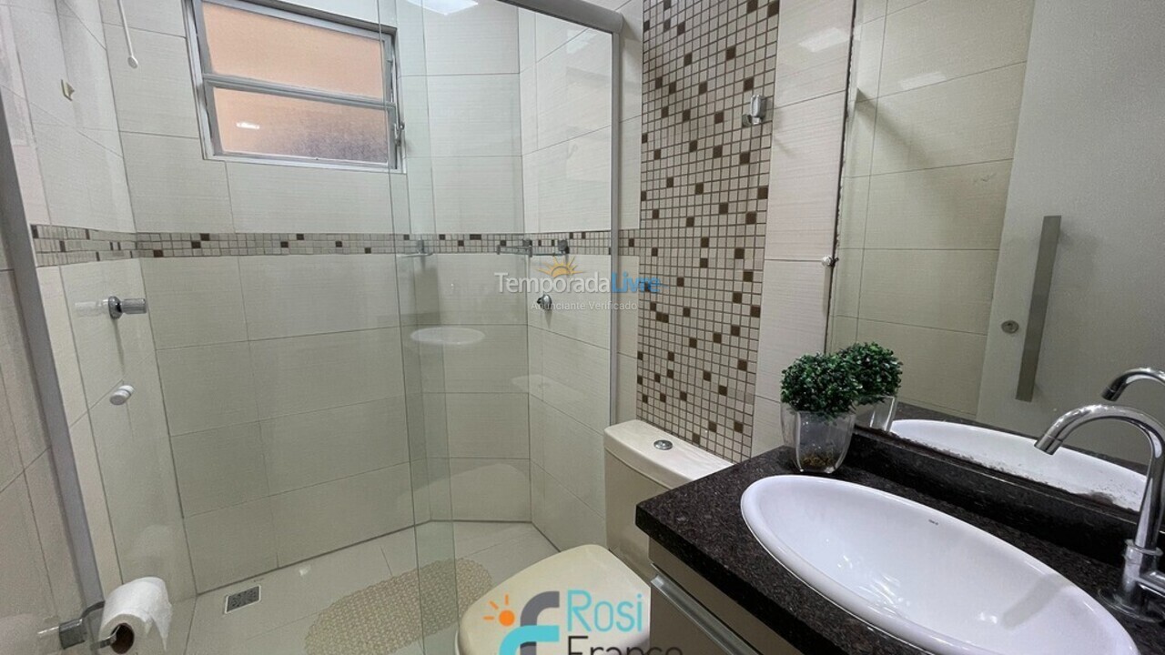 Apartamento para alquiler de vacaciones em Itapema (Meia Praia)