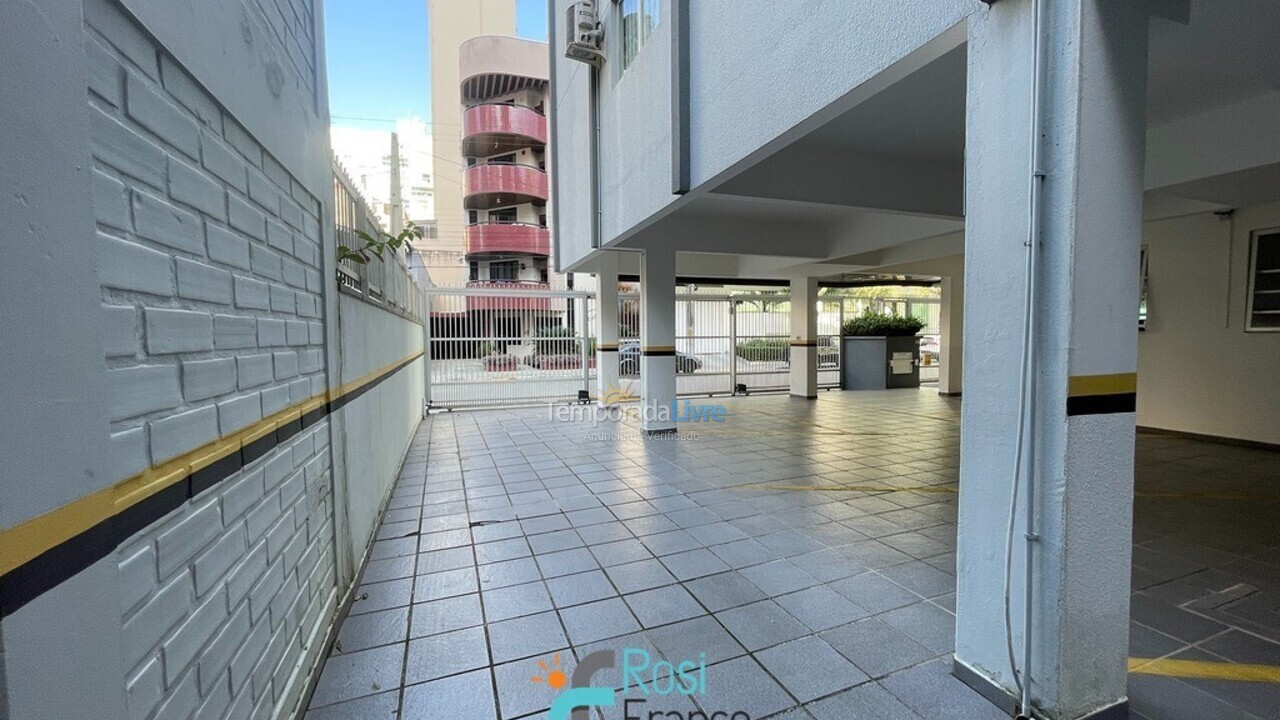 Apartamento para alquiler de vacaciones em Itapema (Meia Praia)