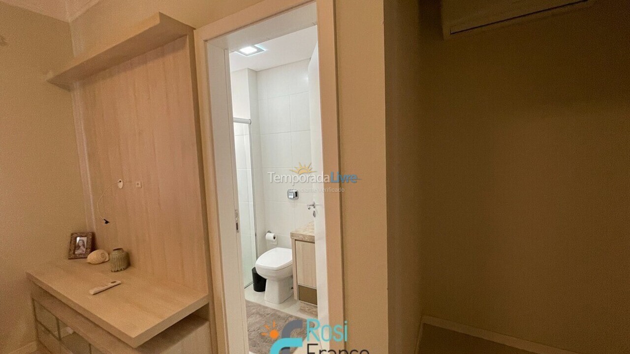 Apartamento para aluguel de temporada em Itapema (Itapema Segunda Quadra Mar)