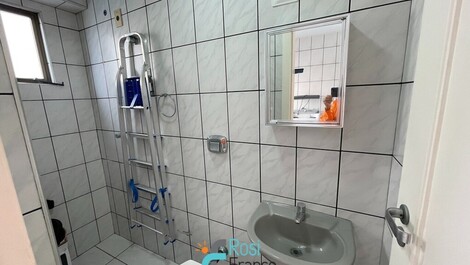 Apartamento de 3 habitaciones frente al mar Meia Praia SC