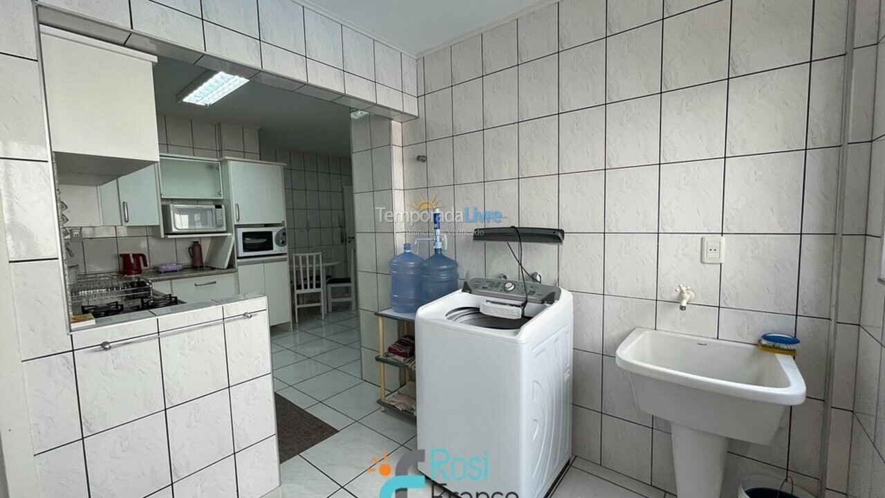 Apartamento para alquiler de vacaciones em Itapema (Meia Praia)