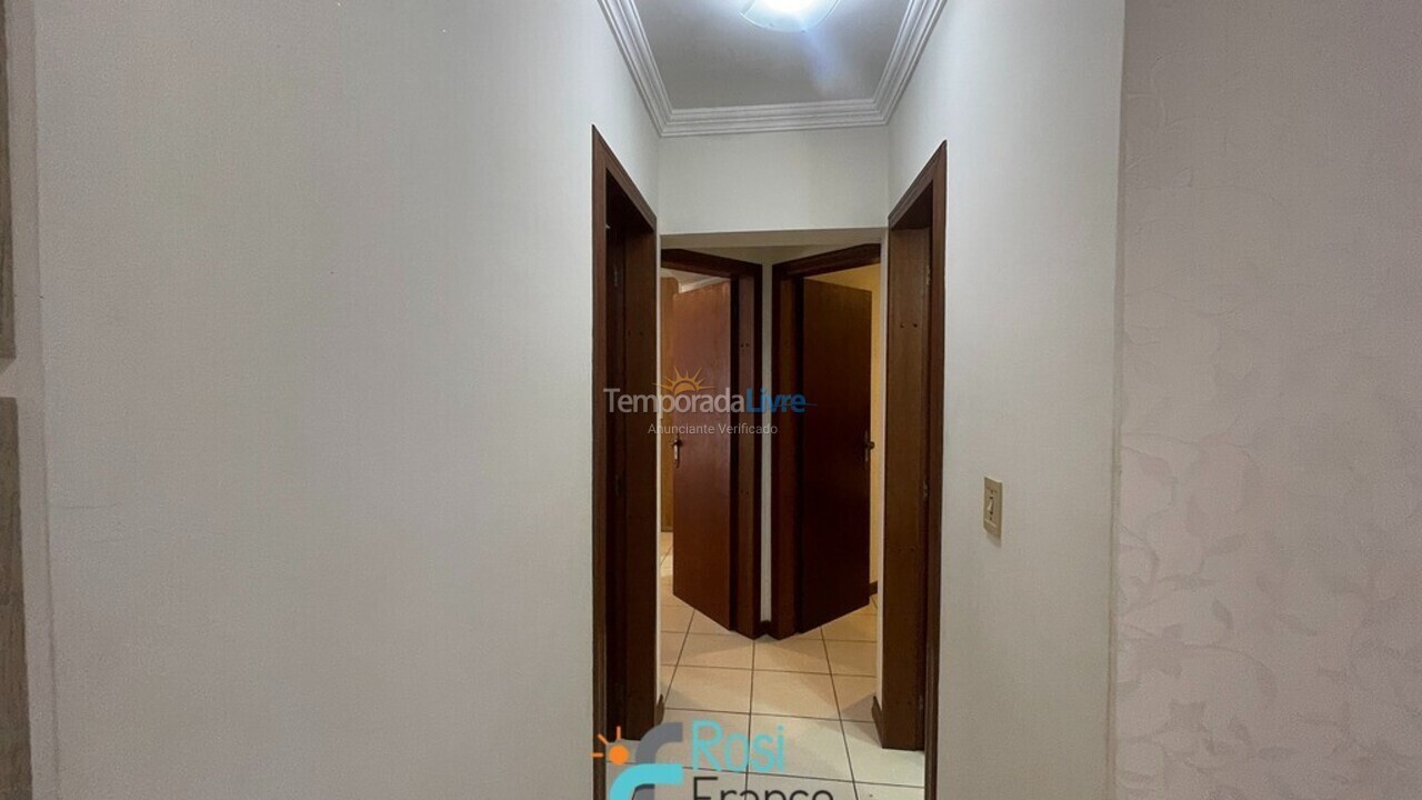 Apartamento para alquiler de vacaciones em Itapema (Meia Praia)