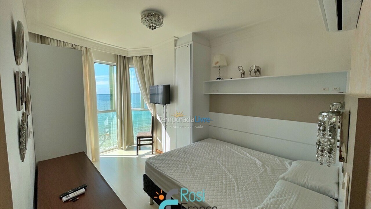 Apartment for vacation rental in Itapema (Meia Praia)