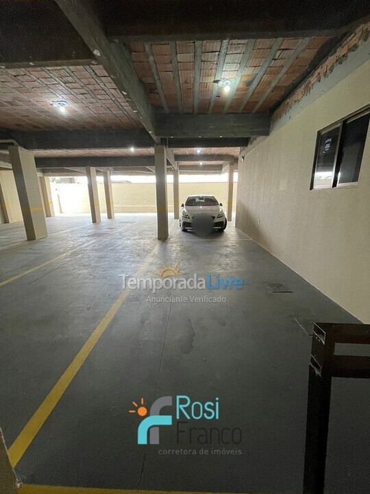 Apartamento para alquiler de vacaciones em Itapema (Meia Praia)