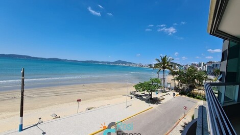 Apartamento de 2 habitaciones frente al mar Itapema SC