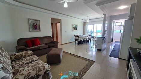 Apartamento de 2 habitaciones frente al mar Itapema SC