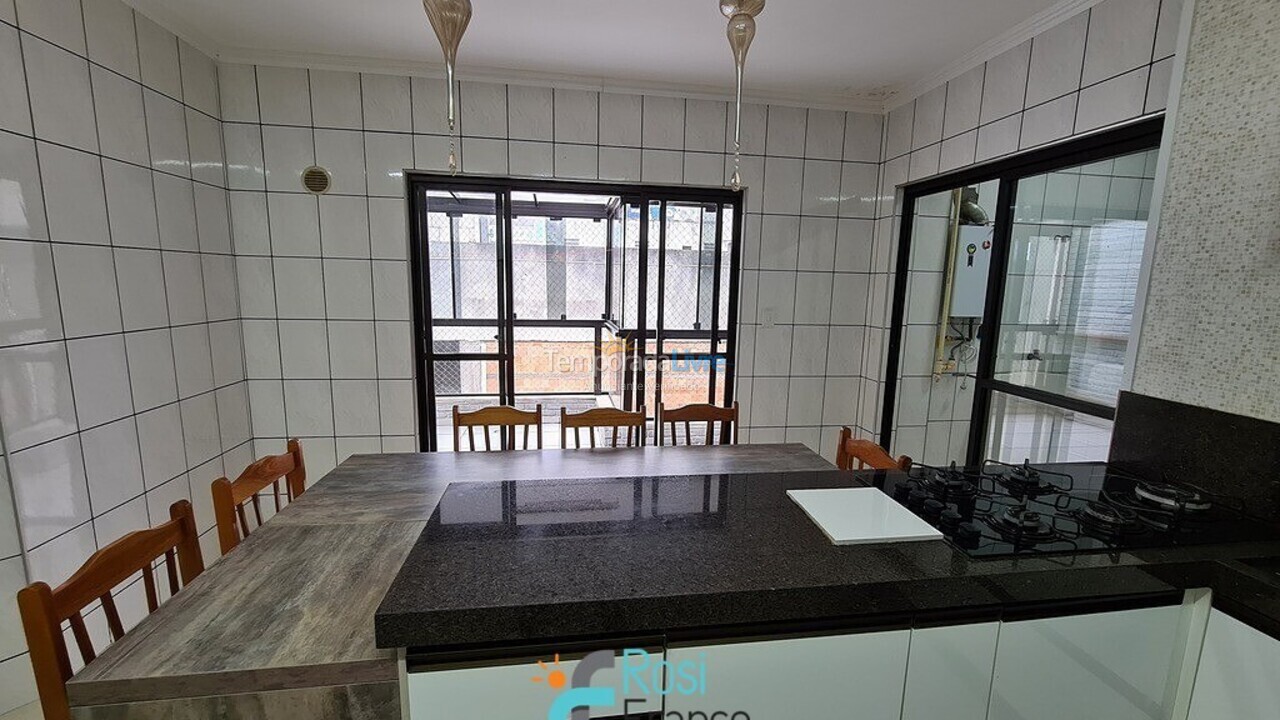 Apartment for vacation rental in Itapema (Meia Praia)