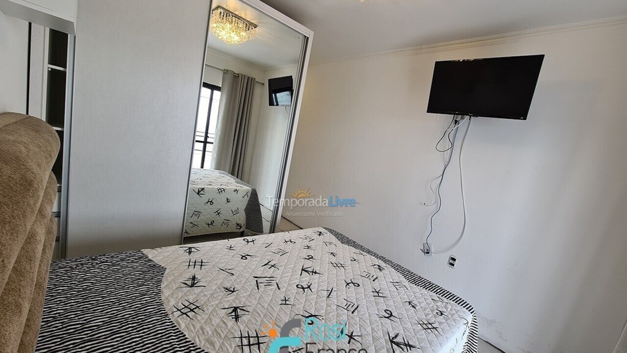 Apartment for vacation rental in Itapema (Meia Praia)