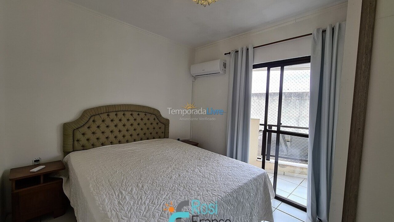 Apartment for vacation rental in Itapema (Meia Praia)