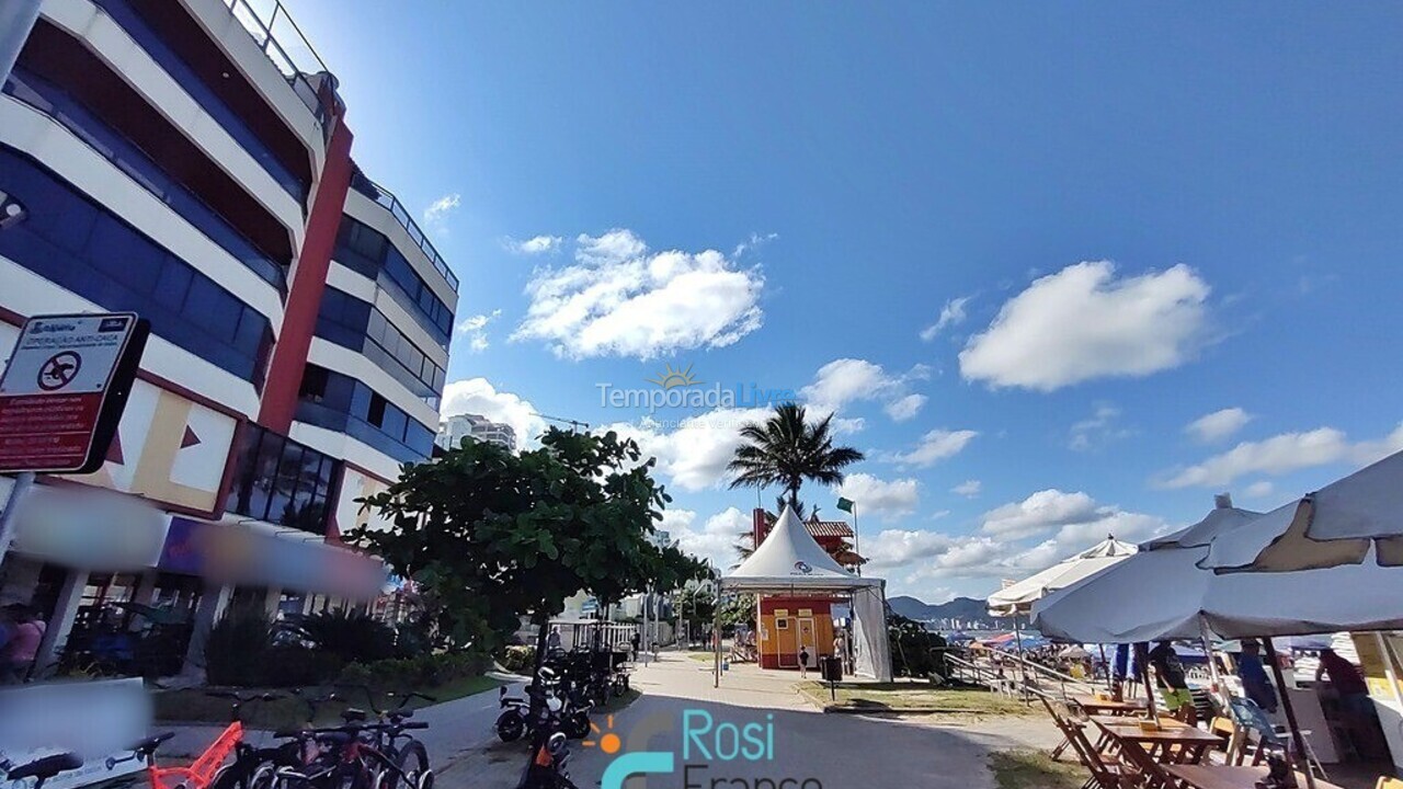 Apartment for vacation rental in Itapema (Meia Praia)