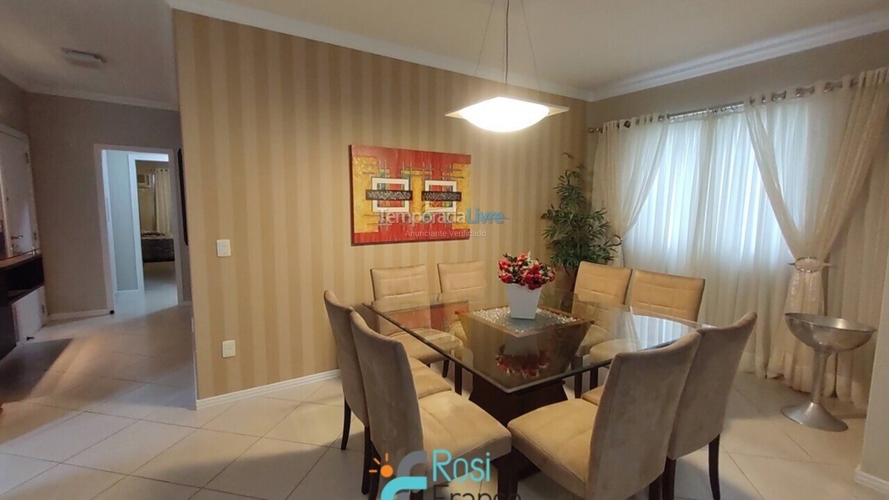 Apartamento para alquiler de vacaciones em Itapema (Meia Praia)