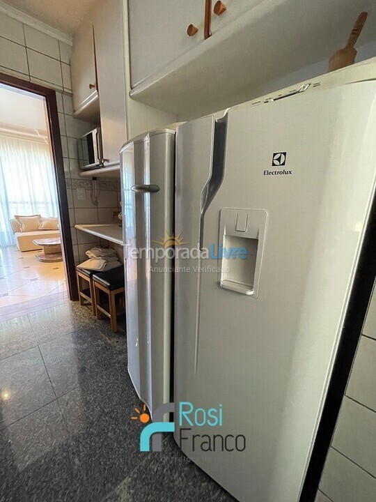 Apartamento para aluguel de temporada em Itapema (Meia Praia)