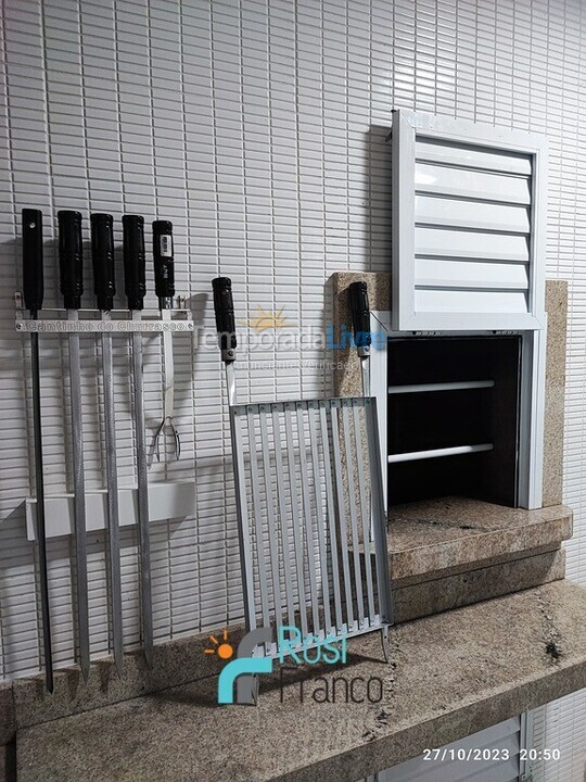 Apartamento para alquiler de vacaciones em Itapema (Meia Praia)