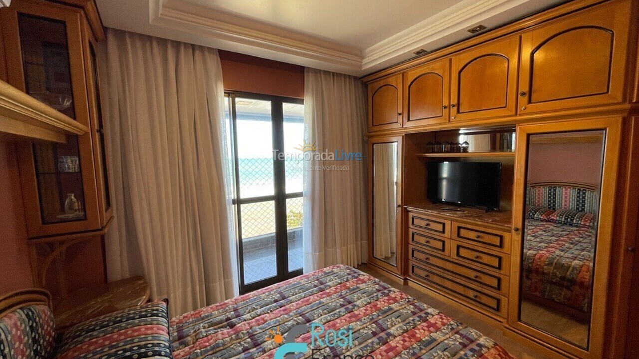 Apartamento para aluguel de temporada em Itapema (Meia Praia)