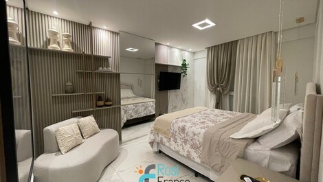 Apartamento de lujo de 4 suites a pocos pasos de la playa en Meia Praia