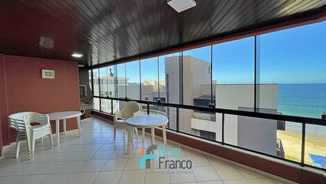 Apartamento 3 dormitórios quadra mar Meia Praia