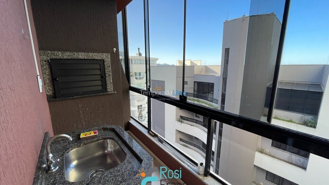 Apartamento para aluguel de temporada em Itapema (Meia Praia)