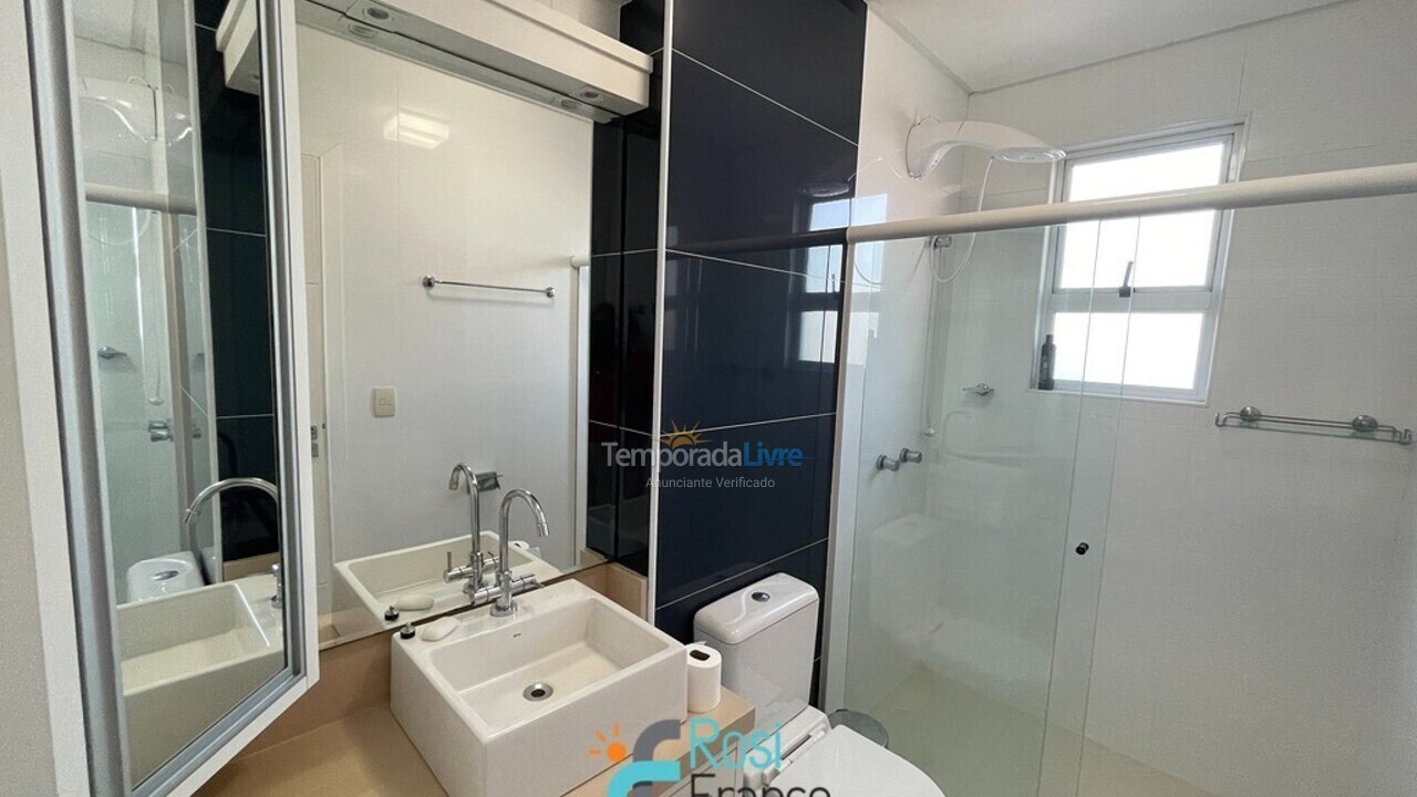 Apartamento para alquiler de vacaciones em Itapema (Meia Praia)